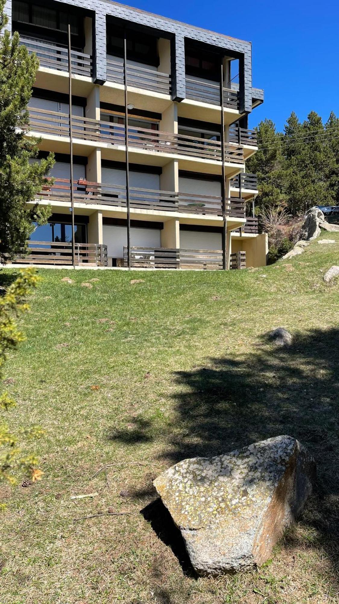 Joli Studio Pres De La Foret Font-Romeu-Odeillo-Via Bagian luar foto
